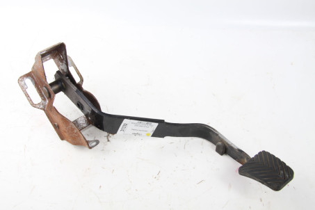 Педаль зчеплення Mitsubishi Lancer 9 (CSA) 2003-2009 MR493821 (31332)