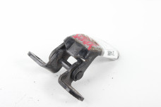 Петля двері передньої правої верх Toyota Yaris USA 2006-2009 седан 6871012150 (31499)