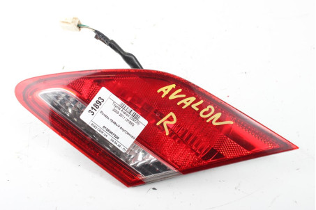 Ліхтар правий внутрішній Toyota Avalon (GSX30) 2005-2011 8158007020 (31893)