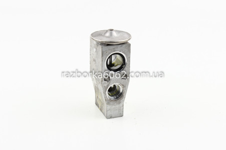 Клапан испарителя кондиционера Subaru XV 2011-2016 73521FJ000 (32438)