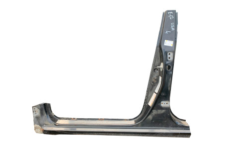 Стійка кузова (B) ліва Toyota Corolla E12 (E120) 2000-2006 6131202050 (32671)