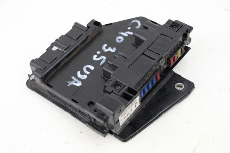 Блок запобіжників 3.5 Toyota Camry 40 (XV40) 2006-2011 8272006101 (32675)