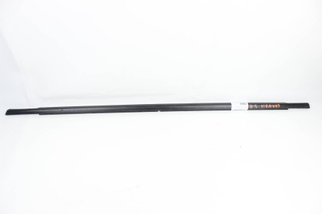 Молдинг скла двері задній правий Mitsubishi Grandis 2004-2010 MR959686 (33219)