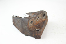 Кронштейн подушки двигуна правий 1.6 Toyota Corolla E15 (E150) 2007-2013 1231537030 (33404)