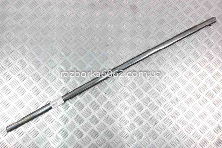 Молдинг скла двері передній лівий Mazda CX-7 2006-2012 EG2150650G (33682)