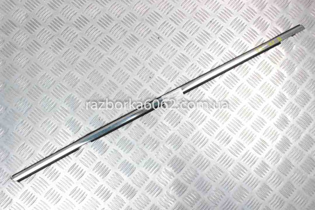 Молдинг стекла двери задний правый Infiniti Q50 (V37) 2014-2017 828204GA0A (33703)