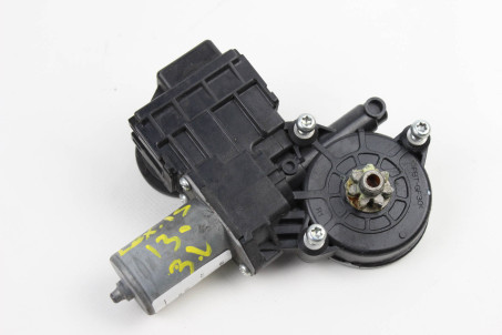 Моторчик склопідіймача задній лівий Lexus IS (XE30) 2013-2019 8571053121 (34181)