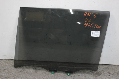 Стекло двери заднее левое оригинальная тонировка Toyota RAV-4 V 2018- 6810442190 (34287)