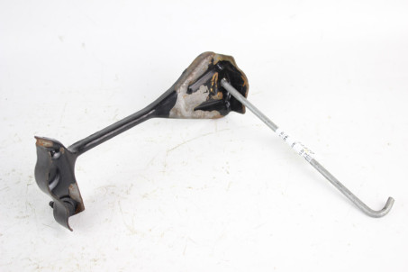 Кріплення АКБ Nissan X-Trail (T32-Rogue) 2014-2021 24427ZX60A (34420)