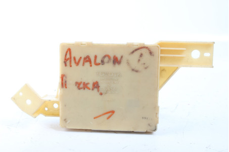 Блок керування кондиціонером Toyota Avalon (GSX30) 2005-2011 8865007090 (34476)