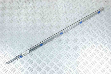 Молдинг скла двері передній правий Lexus ES (GSV40) 2006-2013 7571033120 (34583)