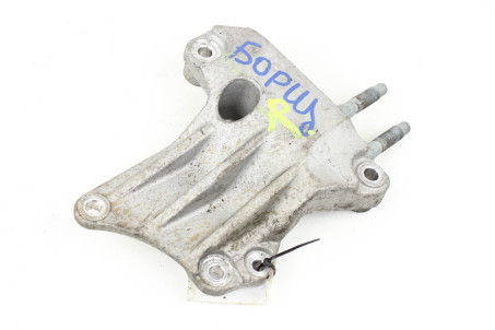 Кронштейн подушки двигателя правый нижний 2.4 Hyundai Sonata (YF) 2009-2014 USA  (34714)