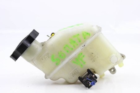 Бачок главного тормозного цилиндра Hyundai Sonata (YF) 2009-2014 USA 585113Q400 (34812)