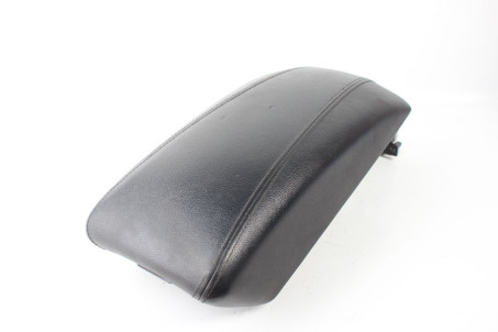 Підлокітник шкіра Hyundai Sonata (YF) 2009-2014 USA 846603S100RY (34890)
