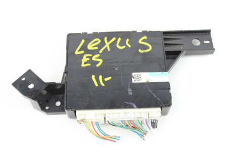 Блок управления климат контроля 09- Lexus ES (GSV40) 2006-2013 8865033A51 (35335)