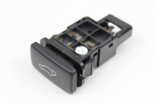 Кнопка закриття кришки багажника Lexus RX (AL10) 2009-2015 8493048060 (35451)