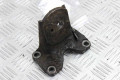 Кронштейн подушки двигуна правий Toyota Prado 120 (J120W) 2003-2009 1231130060 (35499)
