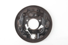 Щиток заднього гальмівного диска правий під барабан Mitsubishi Colt (Z30) 2004-2012 MR569952 (35610)