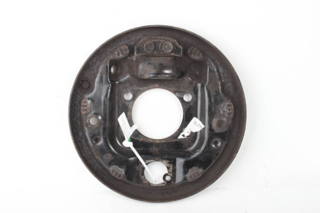 Щиток заднего тормозного диска правый под барабан Mitsubishi Colt (Z30) 2004-2012 MR569952 (35610)