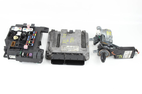 Блок керування двигуном комплект 2.0 TDI Mitsubishi Outlander (CW) XL 2006-2014 1860A906 (35866)