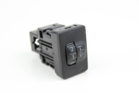 Кнопка регулювання фар Toyota Corolla E15 (E150) 2007-2013 8415212070 (35991)