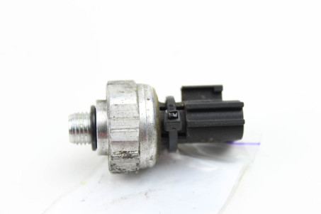 Датчик давления кондиционера Hyundai Sonata (YF) 2009-2014 USA 977213K000 (36216)