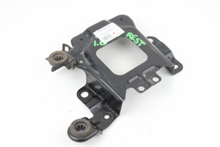 Кронштейн полки АКБ 1.3-1.6 Mazda 3 (BK) 2003-2008 BP4K5603YE (36508)