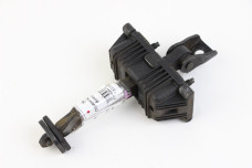 Ограничитель двери задний Toyota Avensis T25 (T250) 2003-2009 6863005040 (36683)