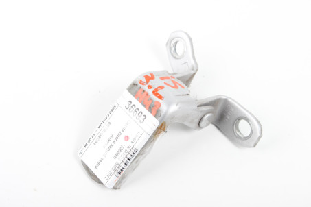 Петля двері задньої лівої низ Lexus IS (XE20) 2005-2012 6878052031 (36693)