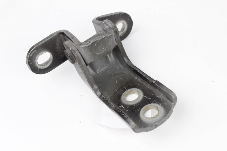 Петля двері передньої правої верх Lexus RX (AL10) 2009-2015 6871012151 (36700)