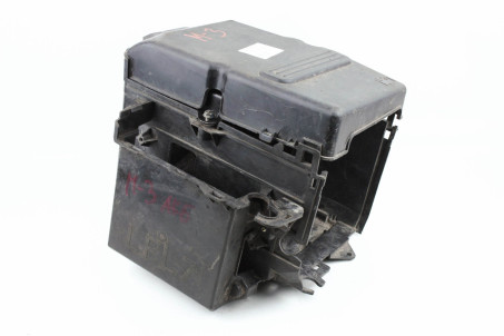 Корпус АКБ 03-06 Mazda 3 (BK) 2003-2008 BP4K56040G (36741)