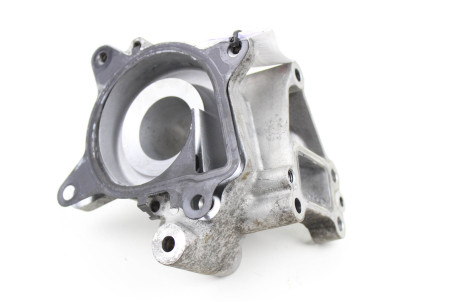 Корпус помпы 2.5 Nissan X-Trail (T32-Rogue) 2014-2021 210133TA0A (36823)