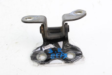 Петля двері задньої правої верх Toyota Prius (ZVW35) 2009-2015 6875020121 (36856)