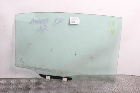 Скло двері заднє праве Honda Accord Sedan (CP) 2007-2011 73400TA5A00 (37020)