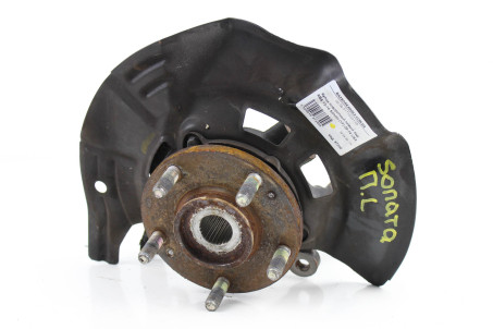 Кулак поворотний лівий під ABS 12-14 Hyundai Sonata (YF) 2009-2014 USA 517153S110 (37300)