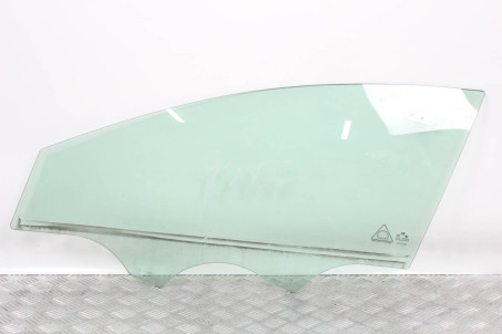 Скло двері переднє ліве 12-14 Hyundai Sonata (YF) 2009-2014 USA 824113Q050 (37338)