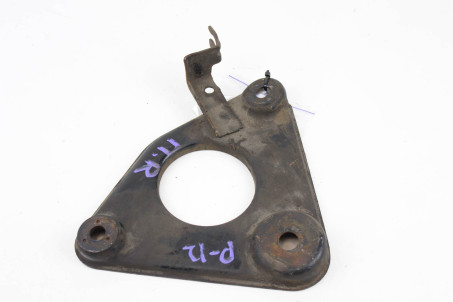 Кронштейн передней балки правый Nissan Primera (P12) 2002-2009 54342AU000 (37404)