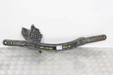 Балка передня поперечна Mazda 3 (BK) 2003-2008 BAR756E10A (37507)