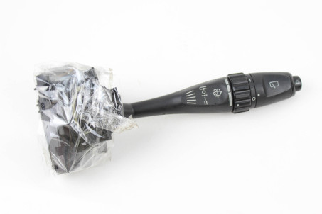 Переключатель подрулевой правый 03- Mitsubishi Space Star 1998-2005 MR362473 (37805)