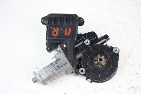 Моторчик склопідіймача передній правий 10pin Toyota Avensis T27 (T270) 2009-2018 8571005050 (38461)