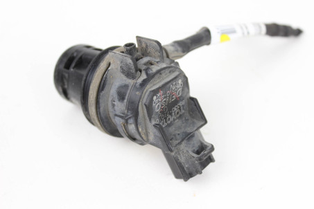 Моторчик омивача скла лобового Toyota Corolla E15 (E150) 2007-2013 8533071010 (39177)