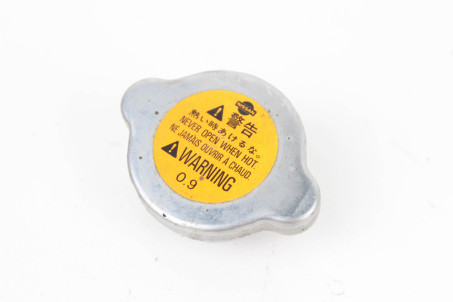 Кришка радіатора охолодження 1.6-1.8 Nissan Tiida (C11) 2007-2013 2143001F02 (39201)