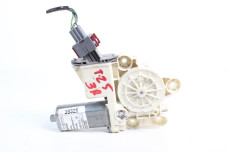 Моторчик стеклоподъёмника задний правый Toyota Avensis T25 (T250) 2003-2009 6983005100 (39325)