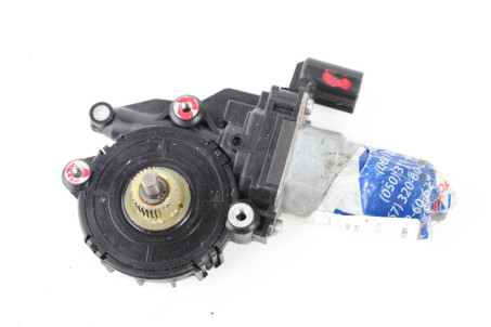 Моторчик стеклоподъёмника передний правый 2pin Honda Accord (CR) 2013-2018 72210T2AA01 (39381)