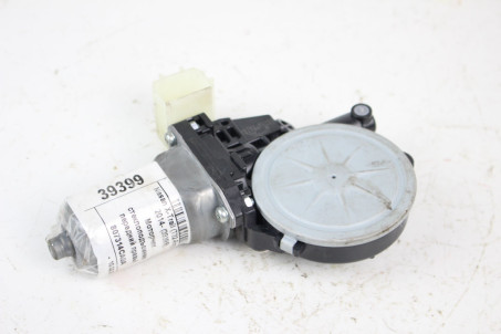 Моторчик склопідіймача передній правий Nissan X-Trail (T32-Rogue) 2014-2021 807314CA0A (39399)