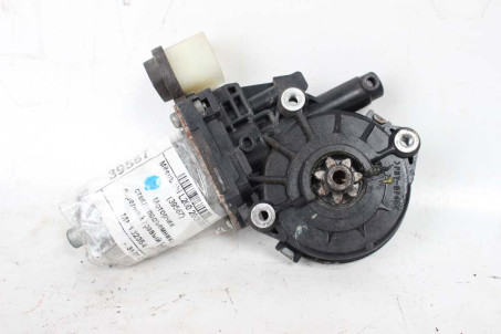 Моторчик стеклоподъёмника передний правый 6 pin Mitsubishi L200 2005-2015 MN182354 (39567)