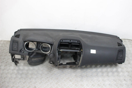 Торпедо з подушкою Mitsubishi Outlander Sport 2011-2022 USA 8000B219XA (39708)