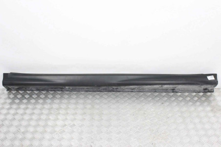 Накладка поріга права Mitsubishi Outlander Sport 2011-2022 USA 6512A954XA (39819)