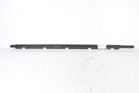Молдинг скла двері передній лівий Kia Optima (JF) 2015-2020 82210D4000 (40276)