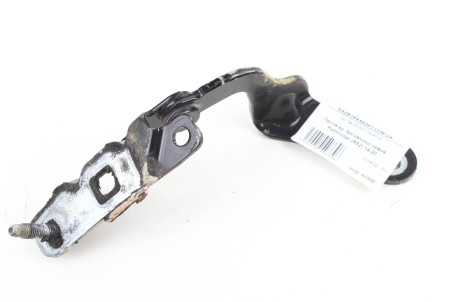 Петля кр. багажника ліва Nissan Pathfinder (R52) 2014-2020 904013KA0A (40330)